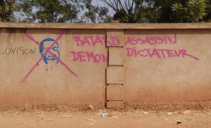 Graffiti, Ouagadougou, December 2014; Photo: Heike Becker